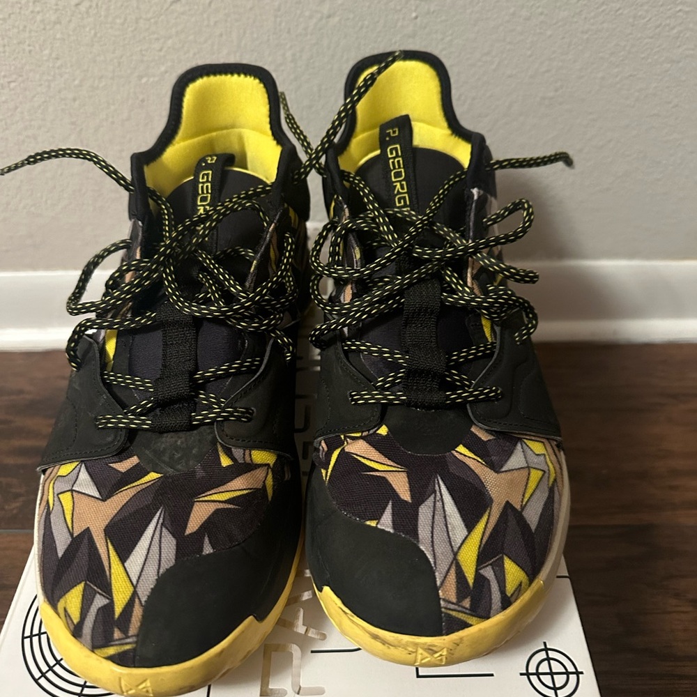 Paul George 3s Basketball Shoes